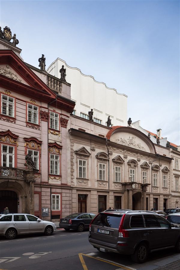 Červený jelen